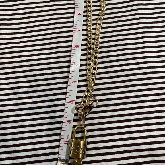 Louis Vuitton Pad lock chocker necklace#318 - Picture 6 of 15